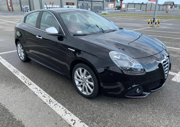 Alfa Romeo Giulietta cena 41999 przebieg: 56950, rok produkcji 2011 z Piaseczno małe 172